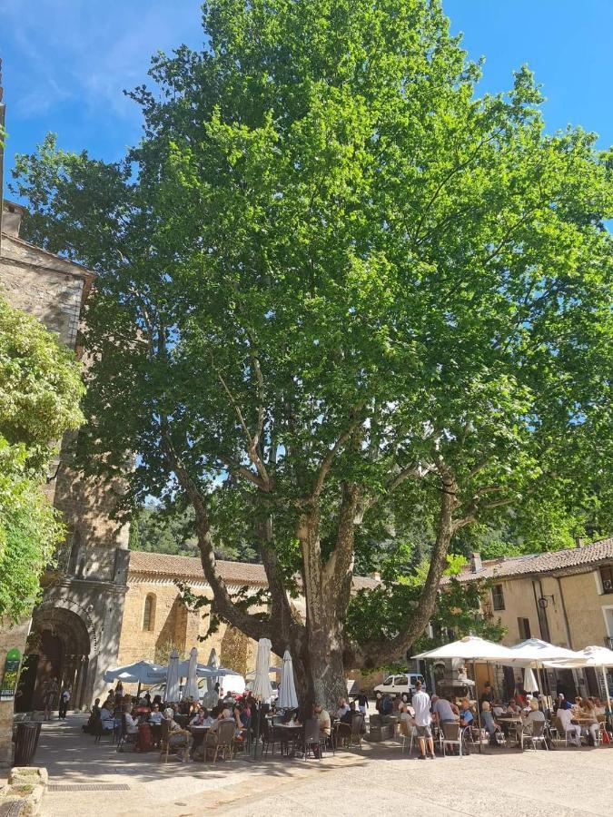 Maison Les Agapanthes Villeneuve-les-Beziers Bagian luar foto